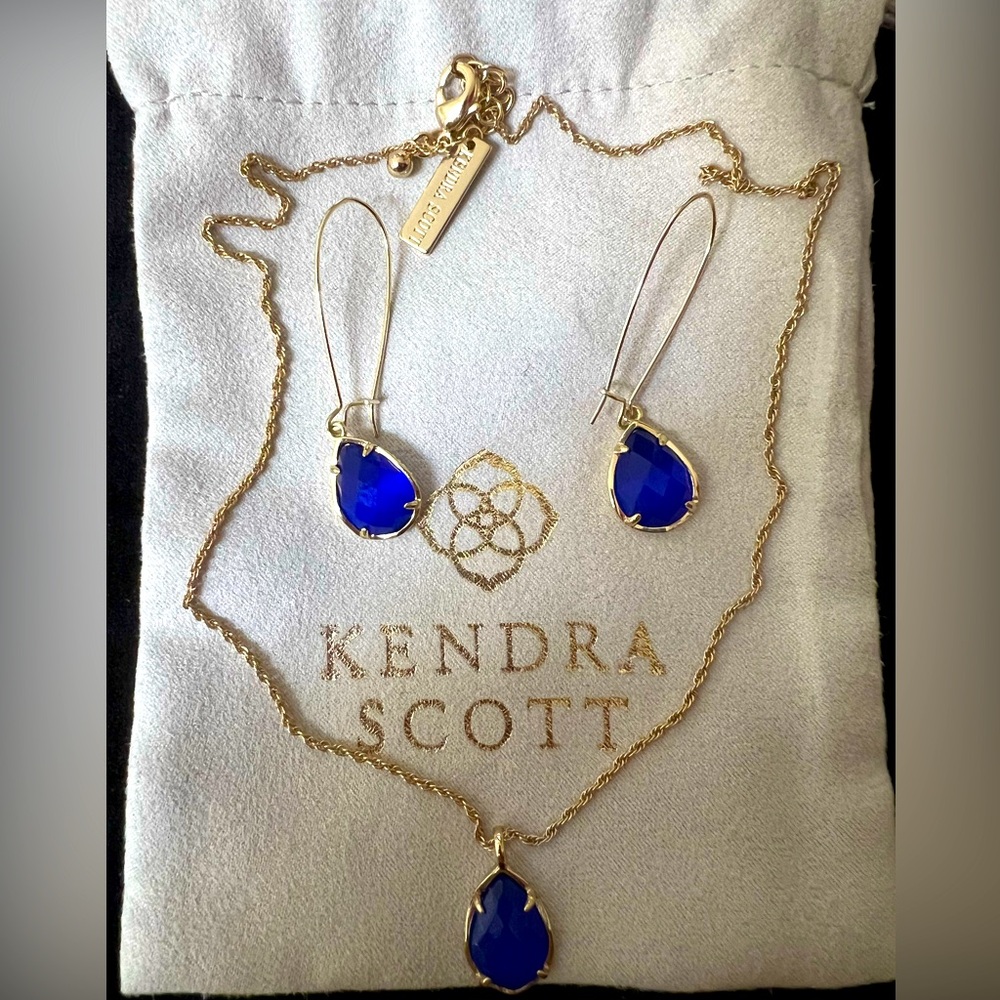 Kendra Scott necklace and drop earrings